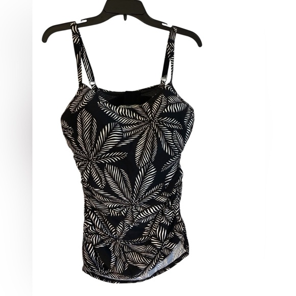 CoCo Reef Black Botanical Print Tankini with Built in Underwire Bra - Picture 3 of 14